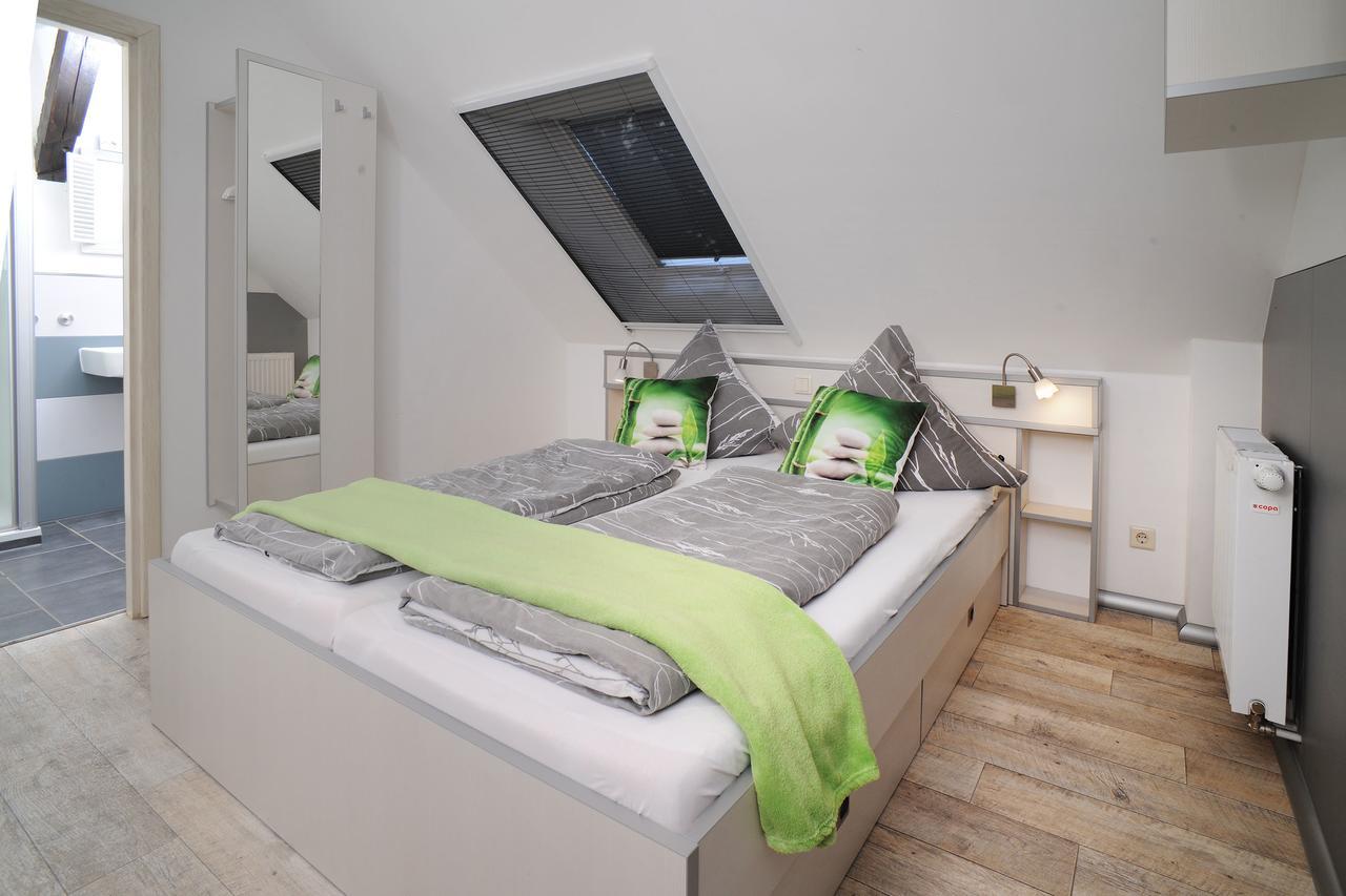 Gutshof Zum Adlernest Otel Arnsnesta Dış mekan fotoğraf
